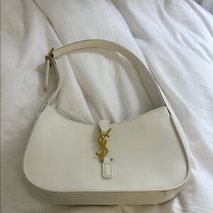 White Shoulder Bag
